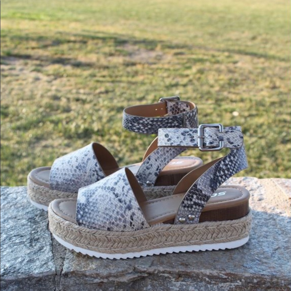 New Snake peep toe ankle strap Espadrille Sandals - Picture 2 of 5